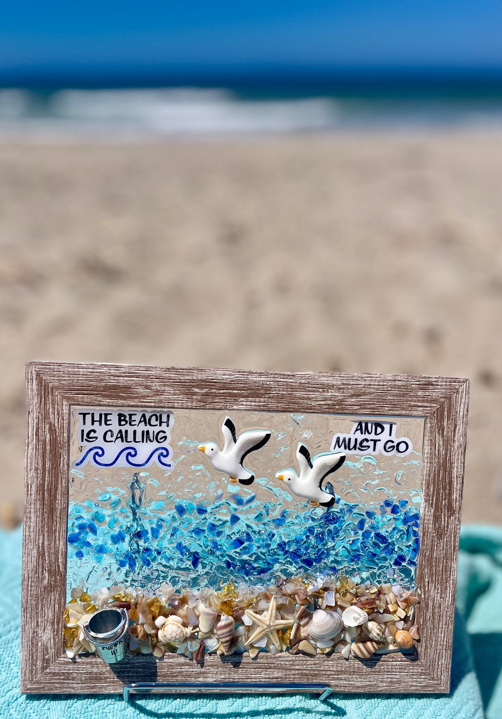 Beach Scene with saying "The Beach is Calling and I Must Go" - 5" x 7"