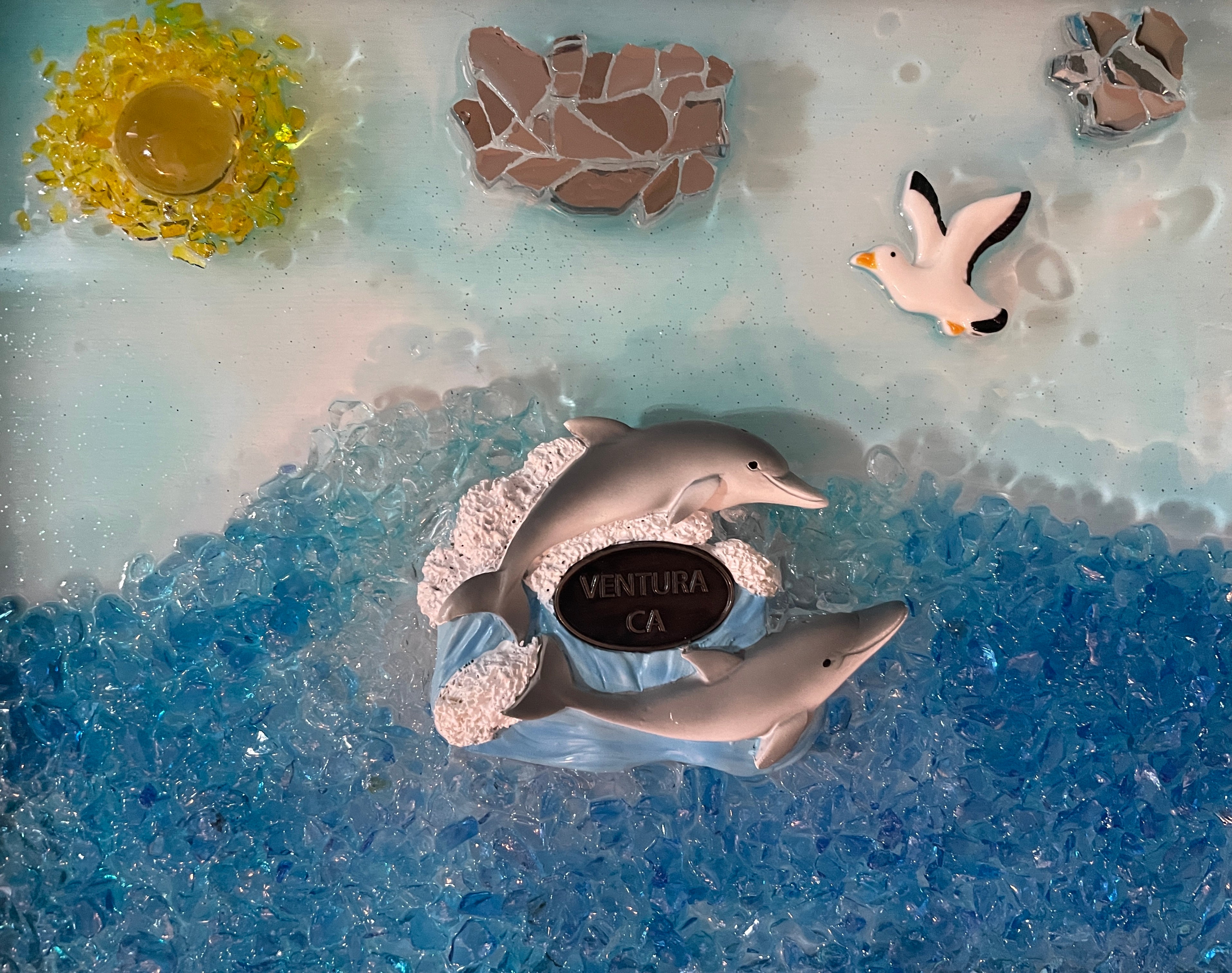 8" x 10" Dolphins Frolicking in the Ocean with "Ventura, CA" Embedded in the Design