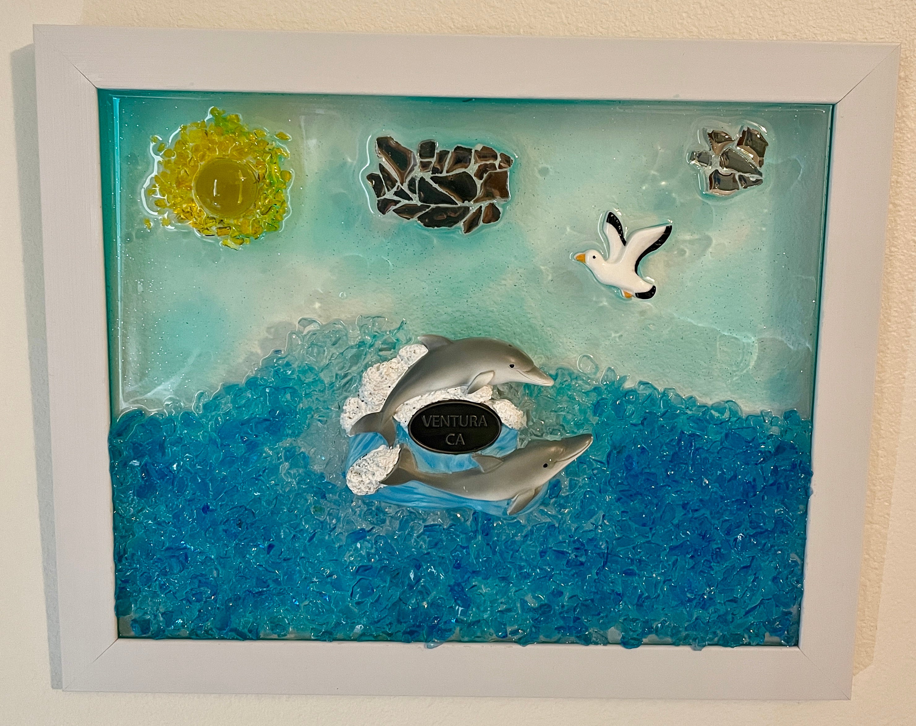 8" x 10" Dolphins Frolicking in the Ocean with "Ventura, CA" Embedded in the Design