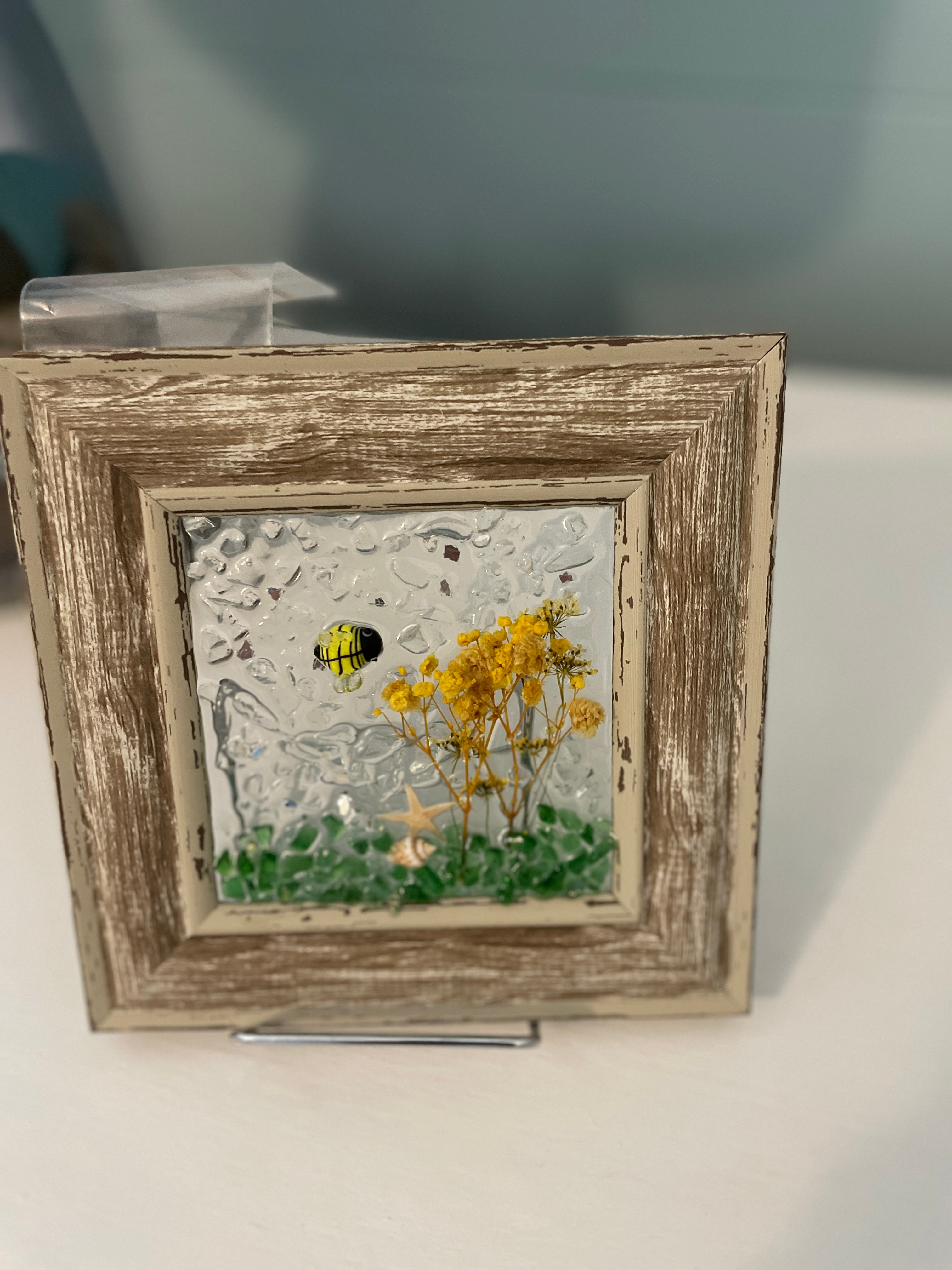 Bumble Bee Good Luck Art | 4x6 Handcrafted Crushed Glass Picture