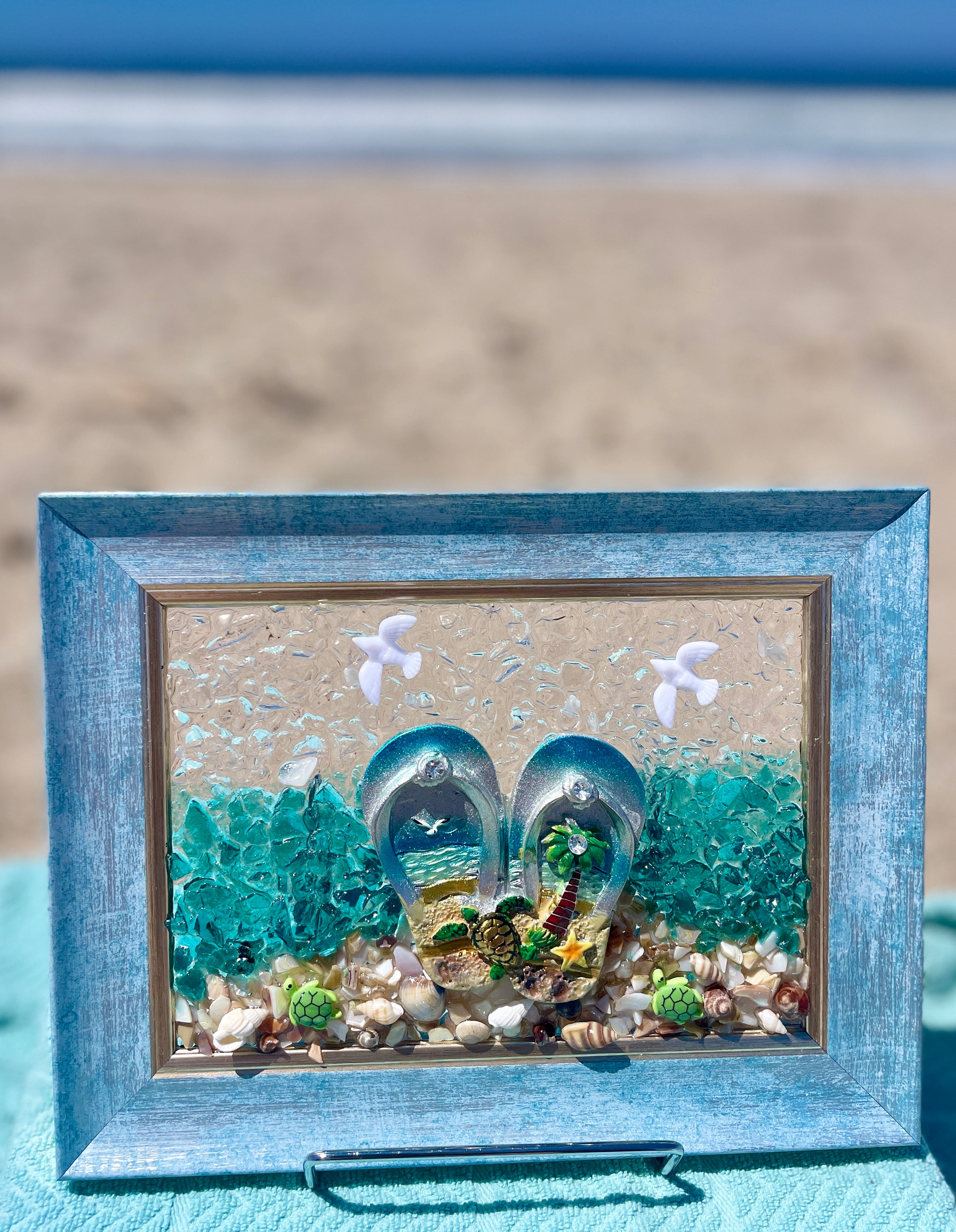 Beach Sandals with Palm Tree and Seagulls - 5" x 7" | Beach Vibe