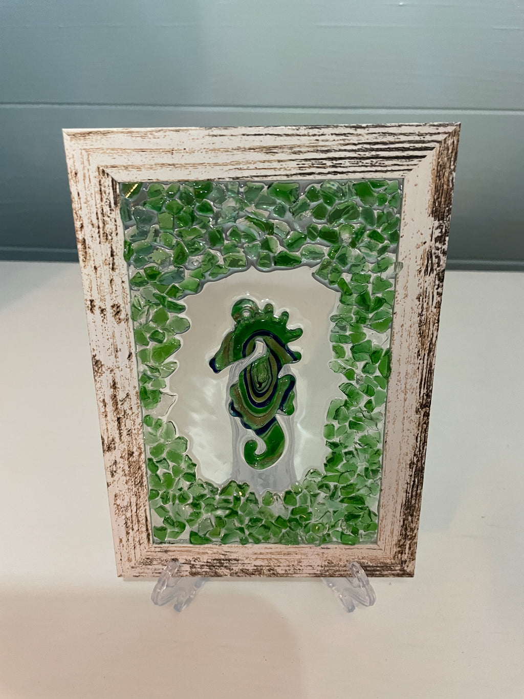 Seahorse Crushed Glass Art - 5" x 7" Coastal Decor with Resin Seahorse